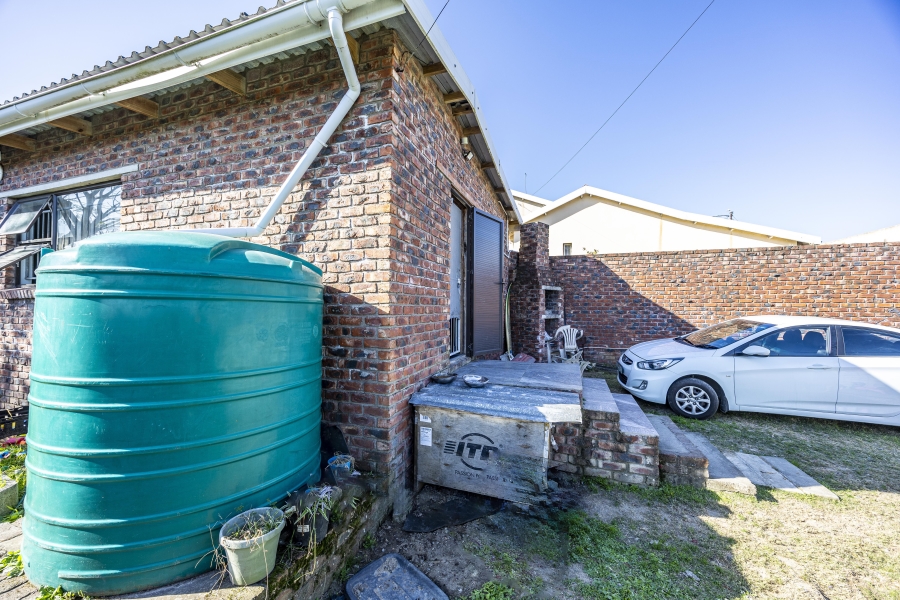 4 Bedroom Property for Sale in Cambridge Eastern Cape